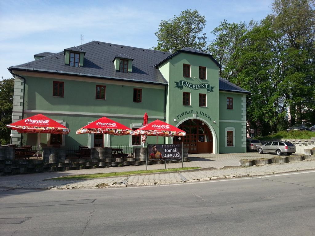 Hotel Excelent Rýmařov Esterno foto